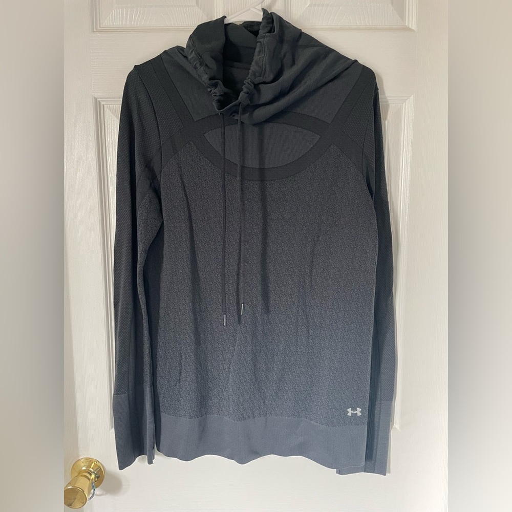 Under armour pullover